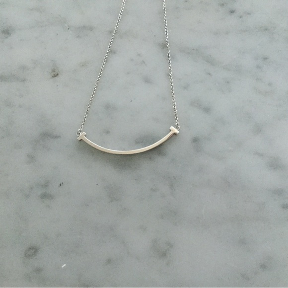 Tiffany & Co., Sterling silver T Smile Pendant, NWT - Picture 4 of 7